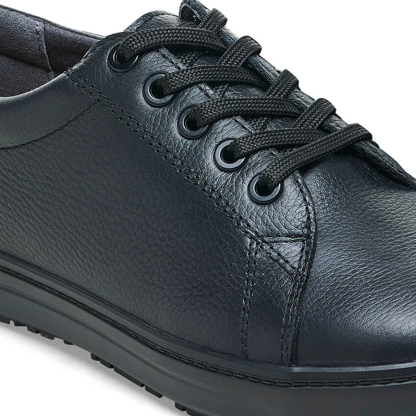 QO 500 Leather Panel Non-Slip Sneaker in Black
